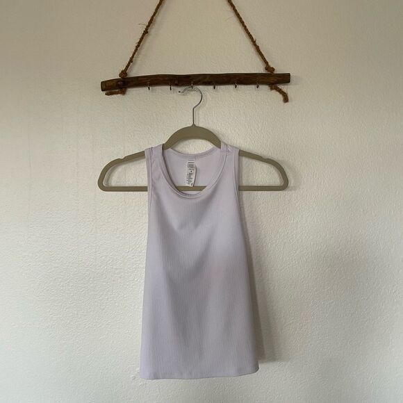 White tank top - Picture 4 of 6